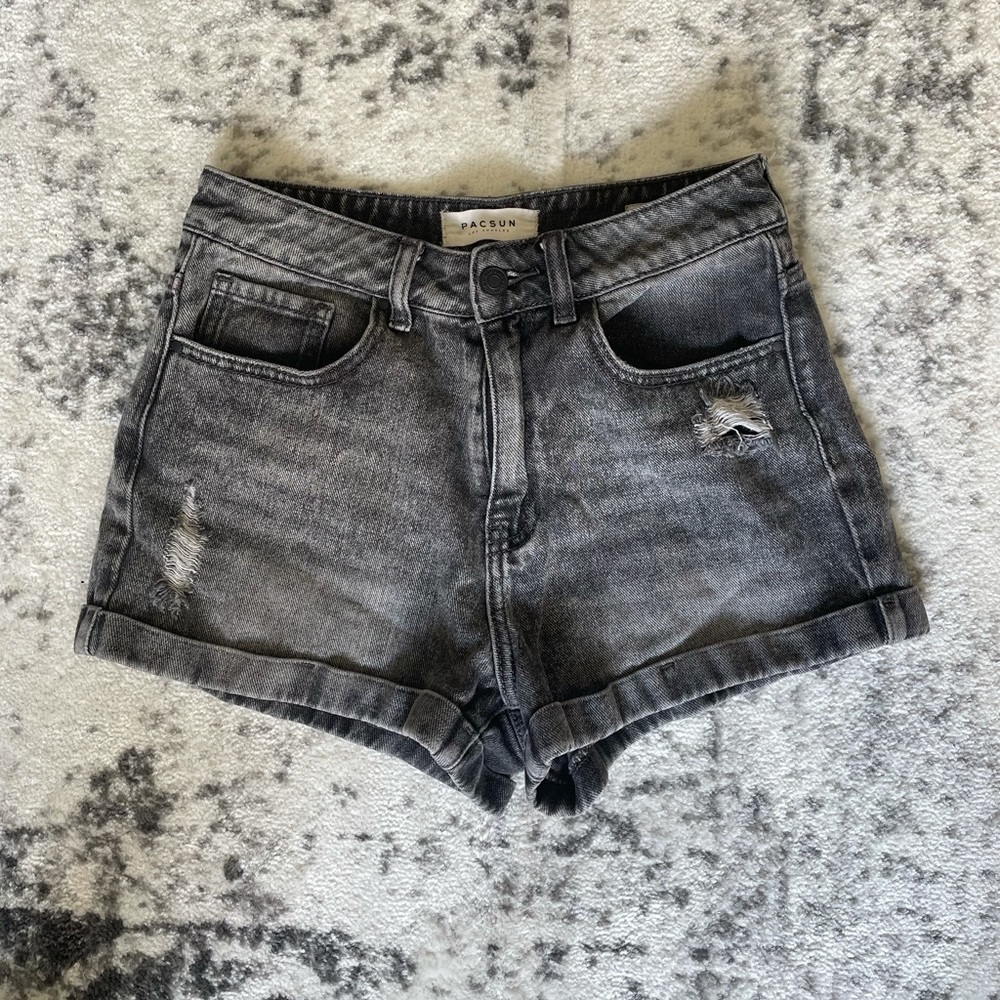 Mom Jean shorts by PacSun. Size: 26